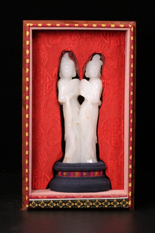 A Hetian Jade Double-Figure (1 of 9)