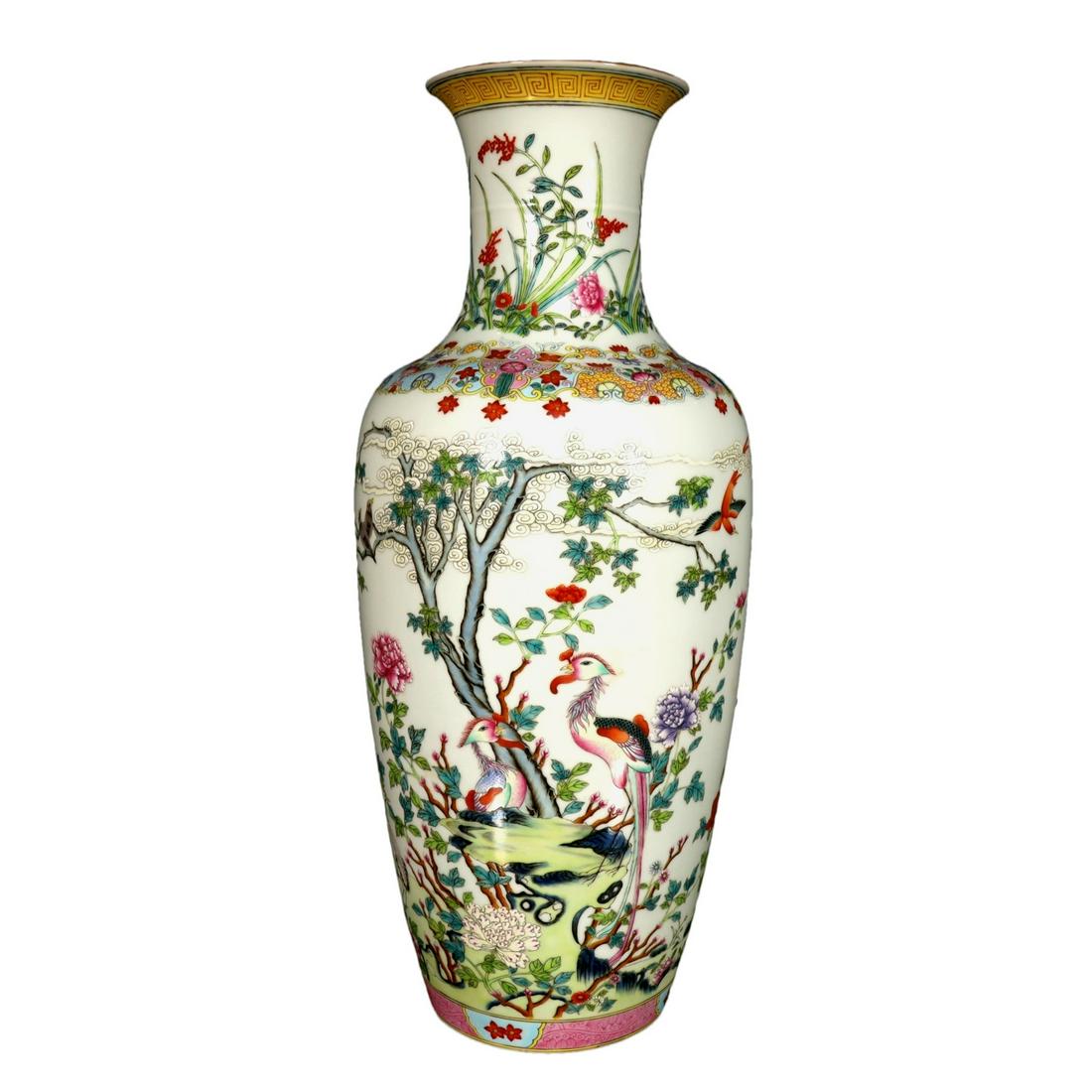 A Lovely Famille-Rose Flower& Bird Vase (1 of 11)