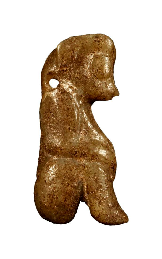 A Hongshan Culture Jade Pendant (1 of 5)