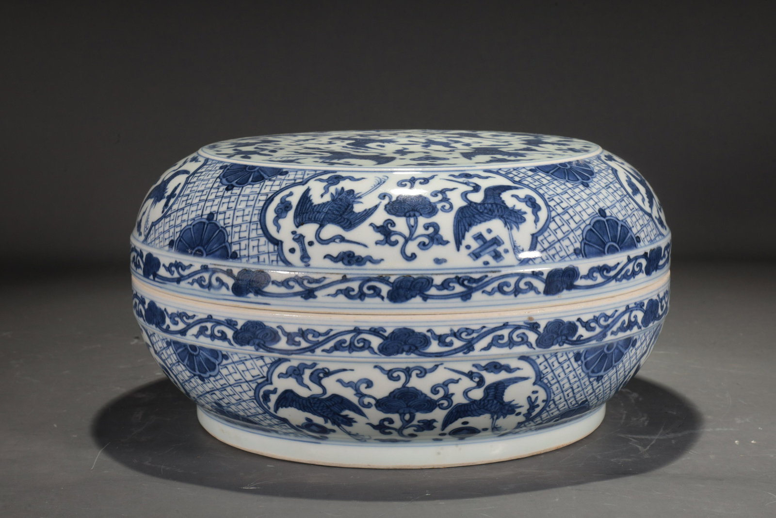 A Blue And White 'Crane' Box And Cover (1 of 7)