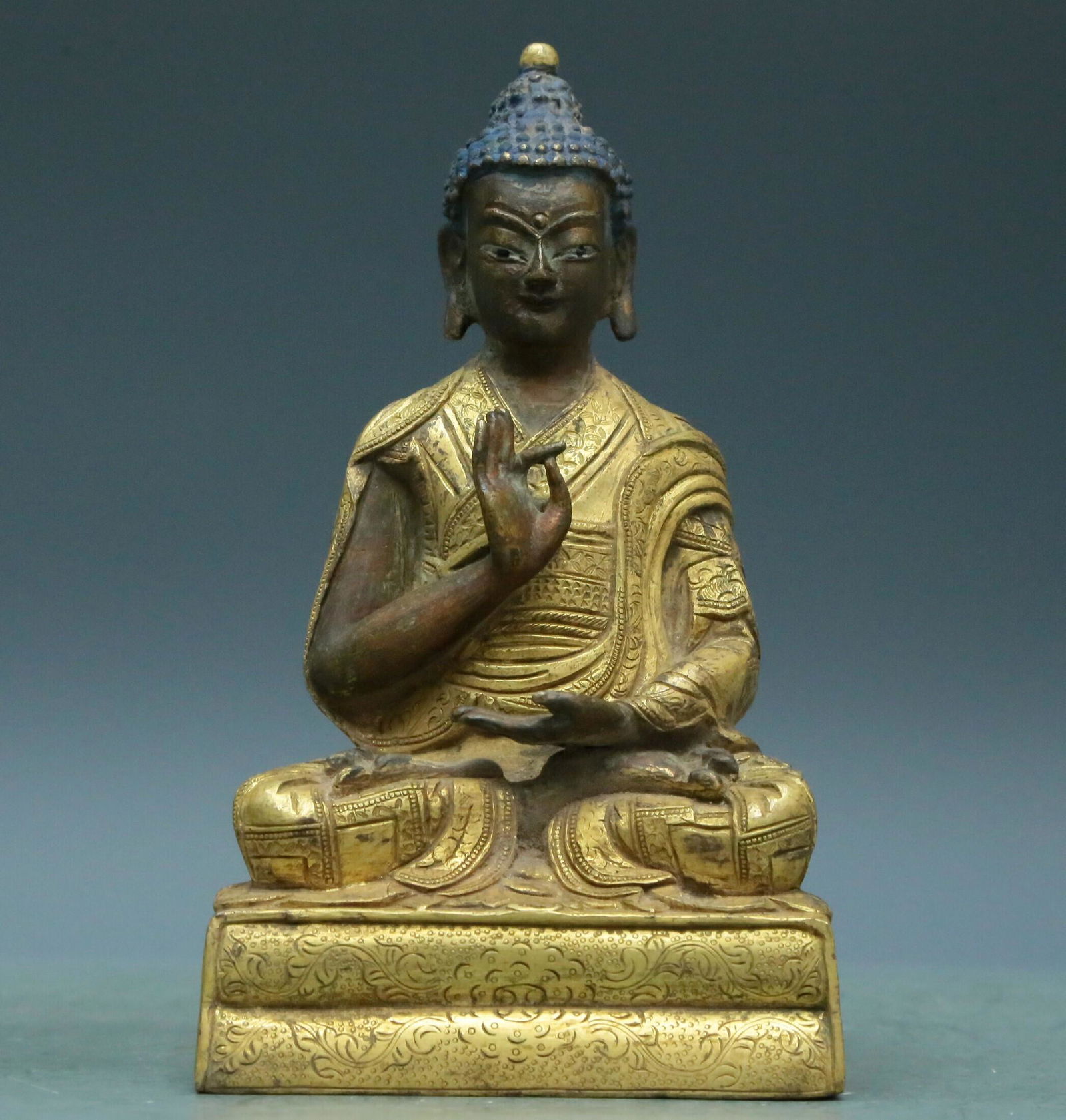 A Brilliant Gilt-Bronze Figure Of Buddha Shakyamuni (1 of 5)