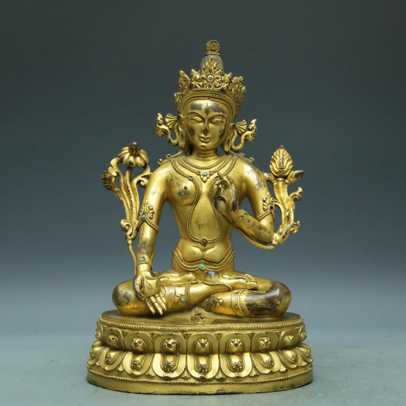 A Brilliant Gilt-Bronze Figure Of White Tara (1 of 11)