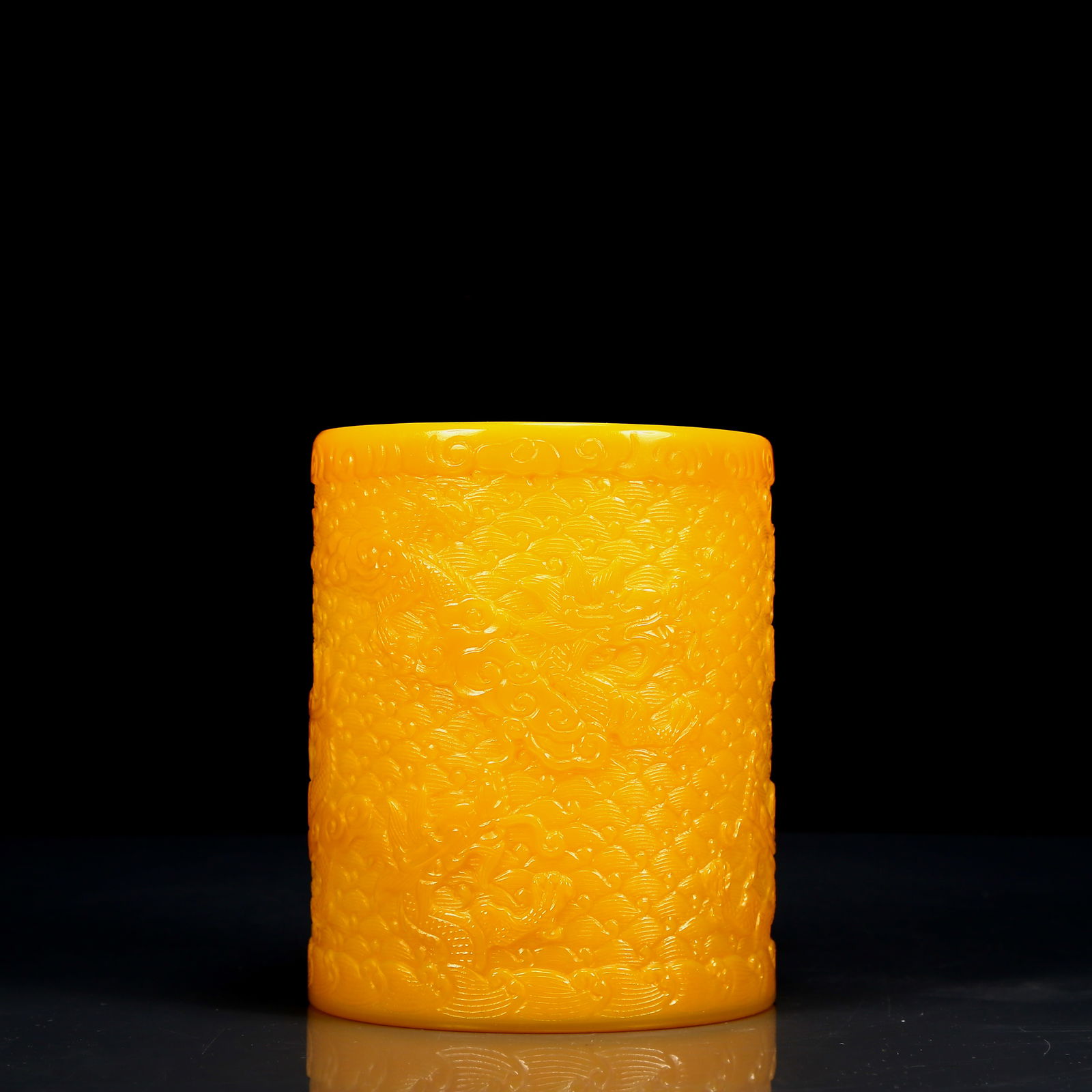 An Exquisite Yellow Glass Dragon Pattern Brush Pot (1 of 7)