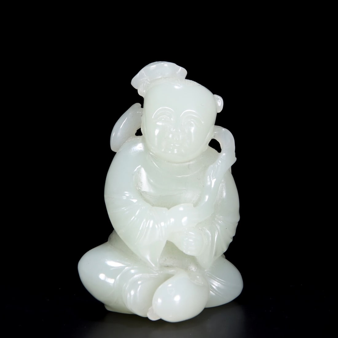 An Exquisite White Jade Figure Ornament (1 of 9)