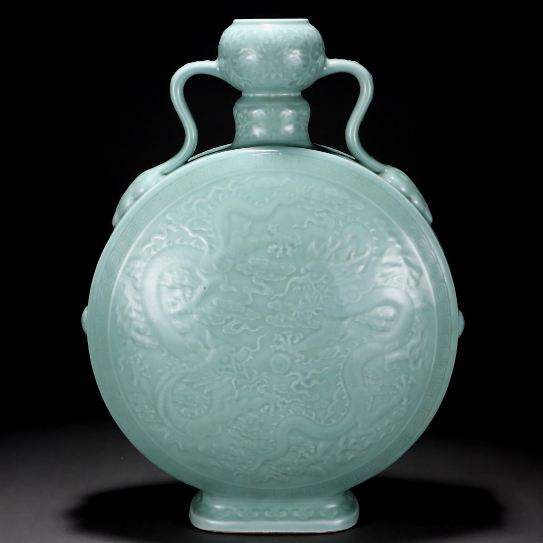 A Huge Celadon Glazed Carved Flower Pattern Dragon Pattern Double-Ears Vase (1 of 9)