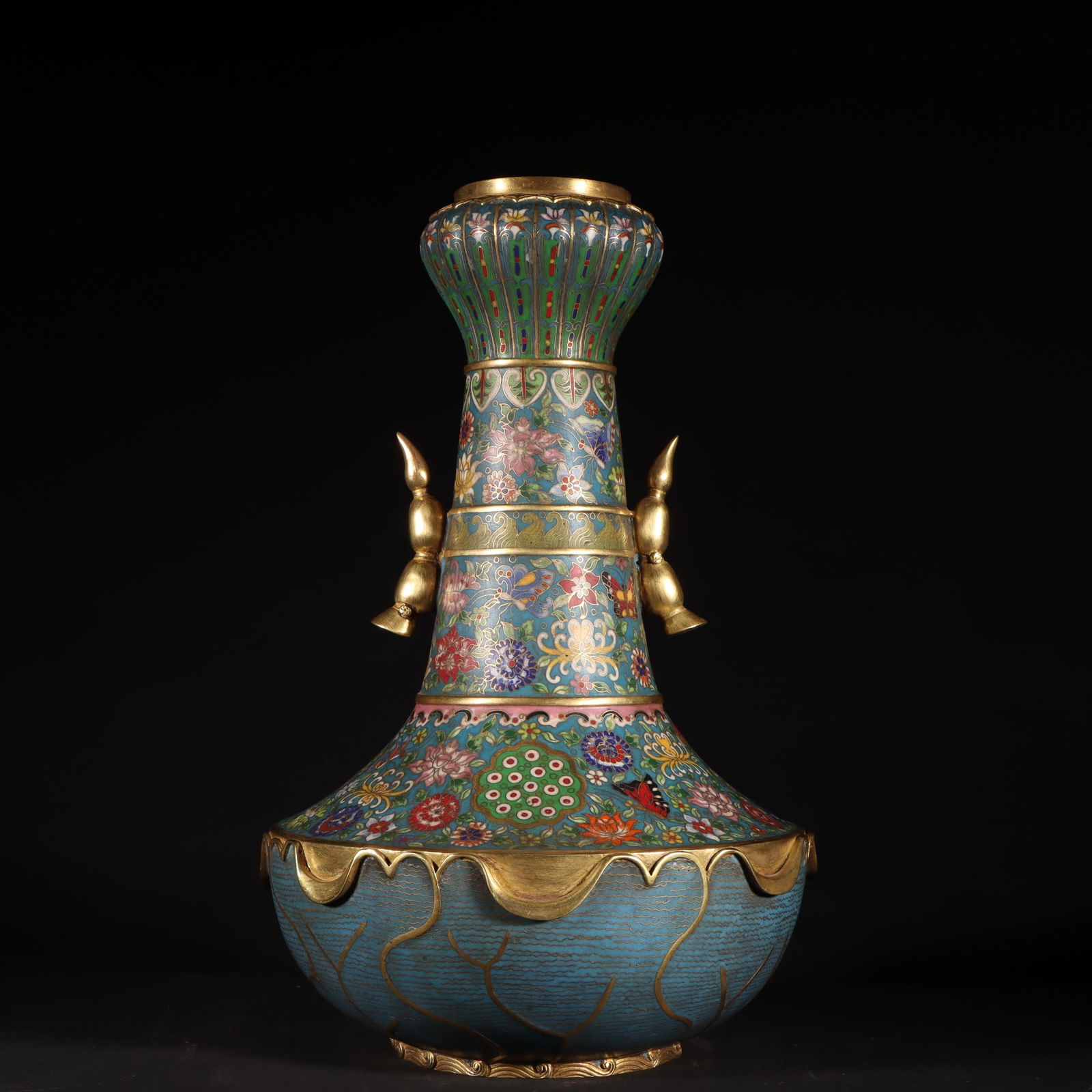 An Exquisite Gilt Bronze Cloisonne Flower Pattern Vase  (1 of 9)