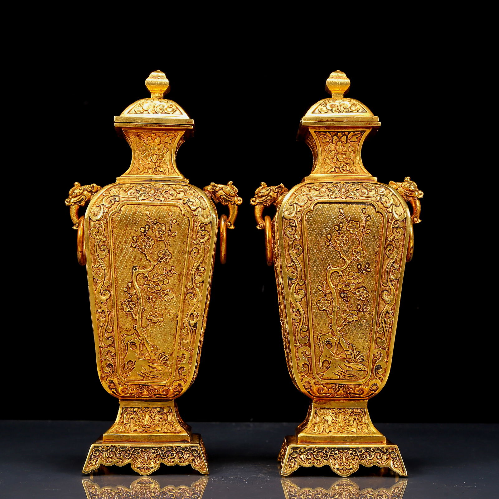 A Pair of Rare Gilt Bronze Flower Pattern Double-Ears Bottles (1 of 17)