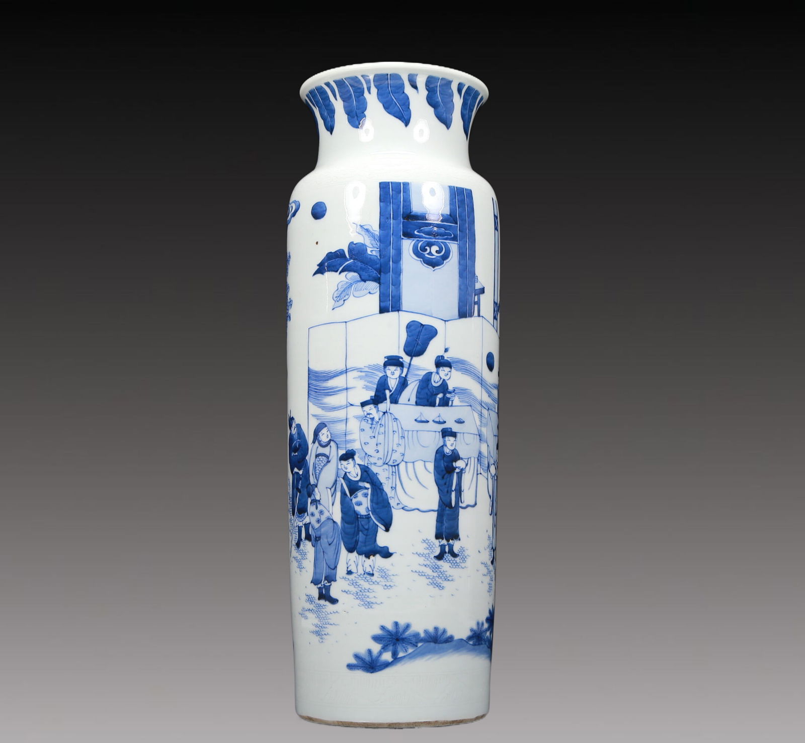 A Fine Blue and White Figure Pattern Vase (1 of 9)