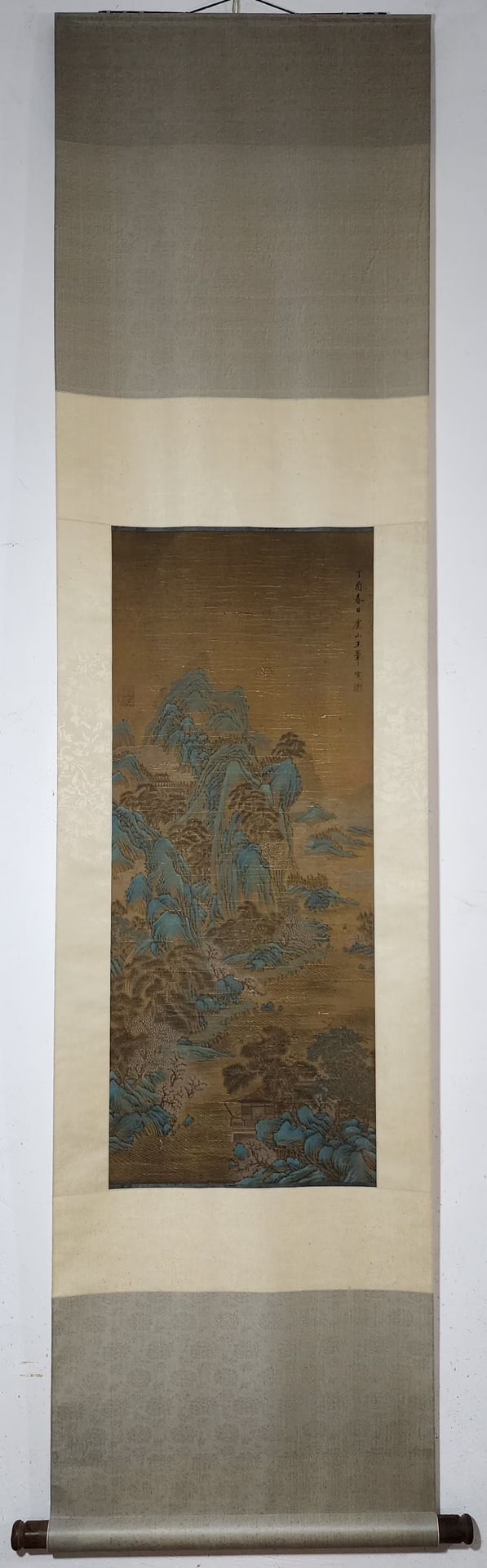 A Chinese Vertical Scroll Ink Painting of Landscape on Silk, Wang Hui: A Chinese Vertical Scroll Ink Painting of Landscape on Silk, Wang Hui,Size (Without frame):91cmx37cm 一幅中国水墨绢本山水画立
