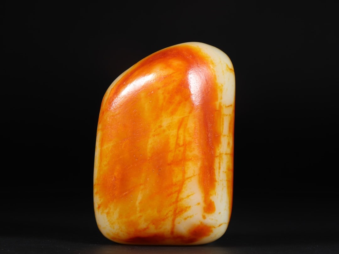 A Exquisite White Jade Ornament  (1 of 9)