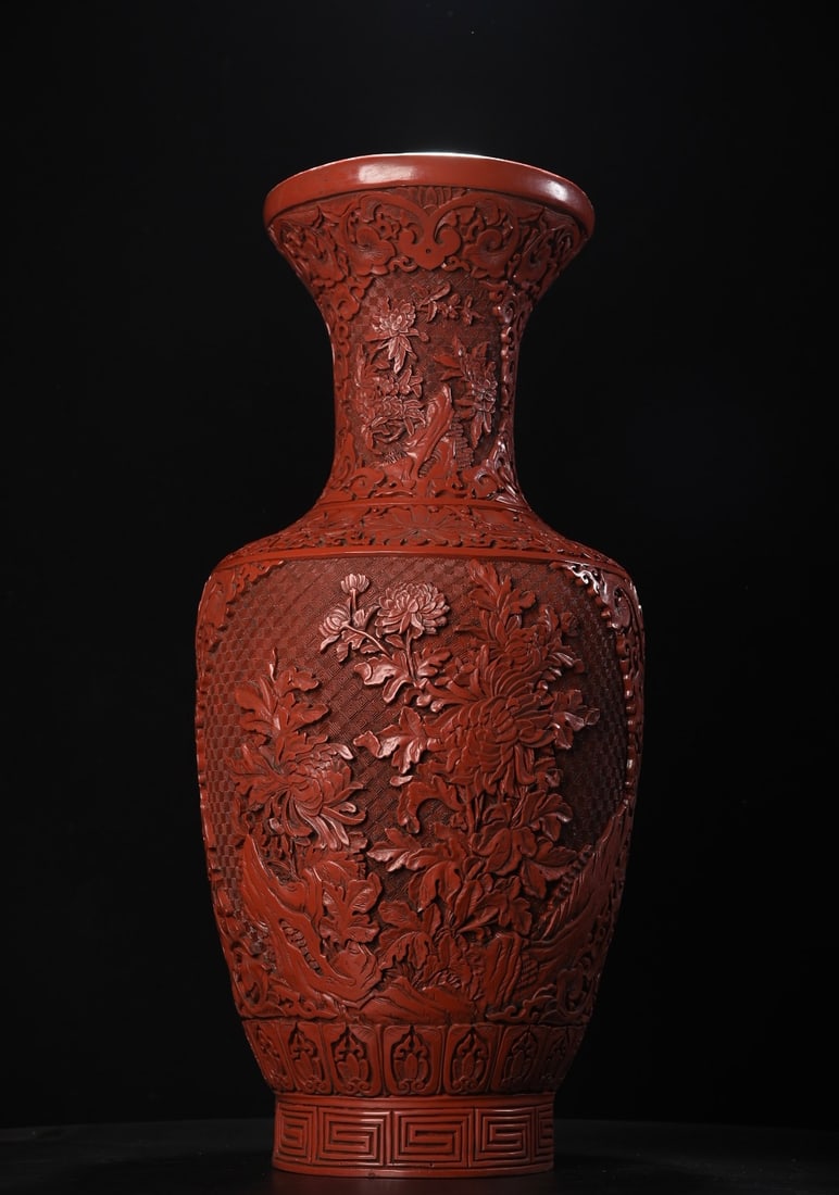 A Huge Carved Red Lacquer Flower Pattern Vase (1 of 9)