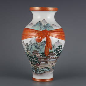 A Exquisite Famille-Rose Outline in gold Landscape and Figure Pattern Vase (1 of 9)