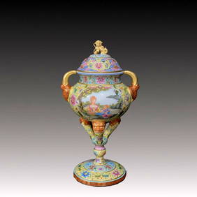 An Exquisite Yellow Ground Famille-Rose Painted Gold Figure Pattern Double-Ears Censer (1 of 9)