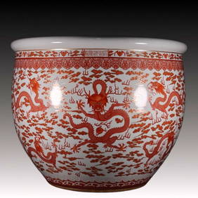 A Huge Iron-Red Painted Gold Dragon Pattern Vat (1 of 9)