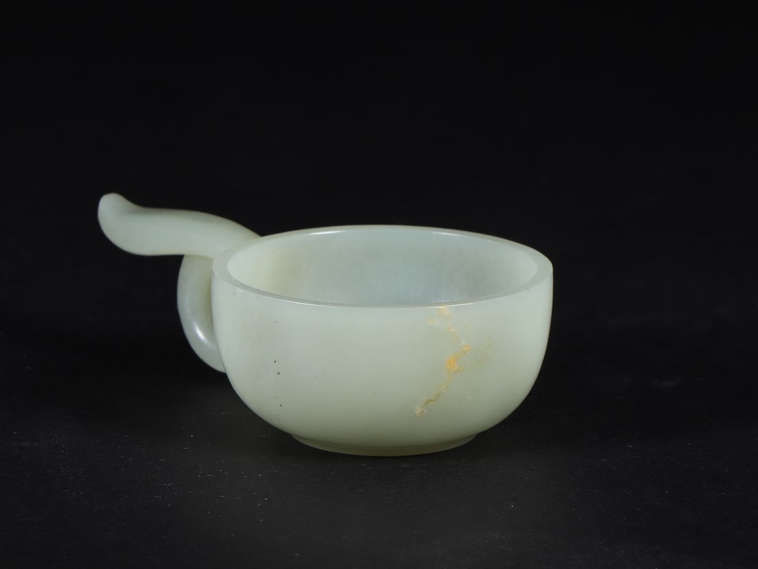 A Exquisite White Jade Cup  - 2