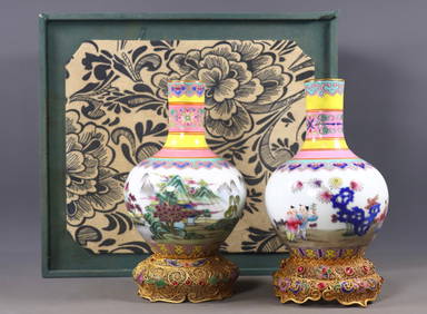 A Exquisite A pair of Famille-Rose Inlaid Gilt Bronze Landscape and Figure Pattern Vase (1 of 9)