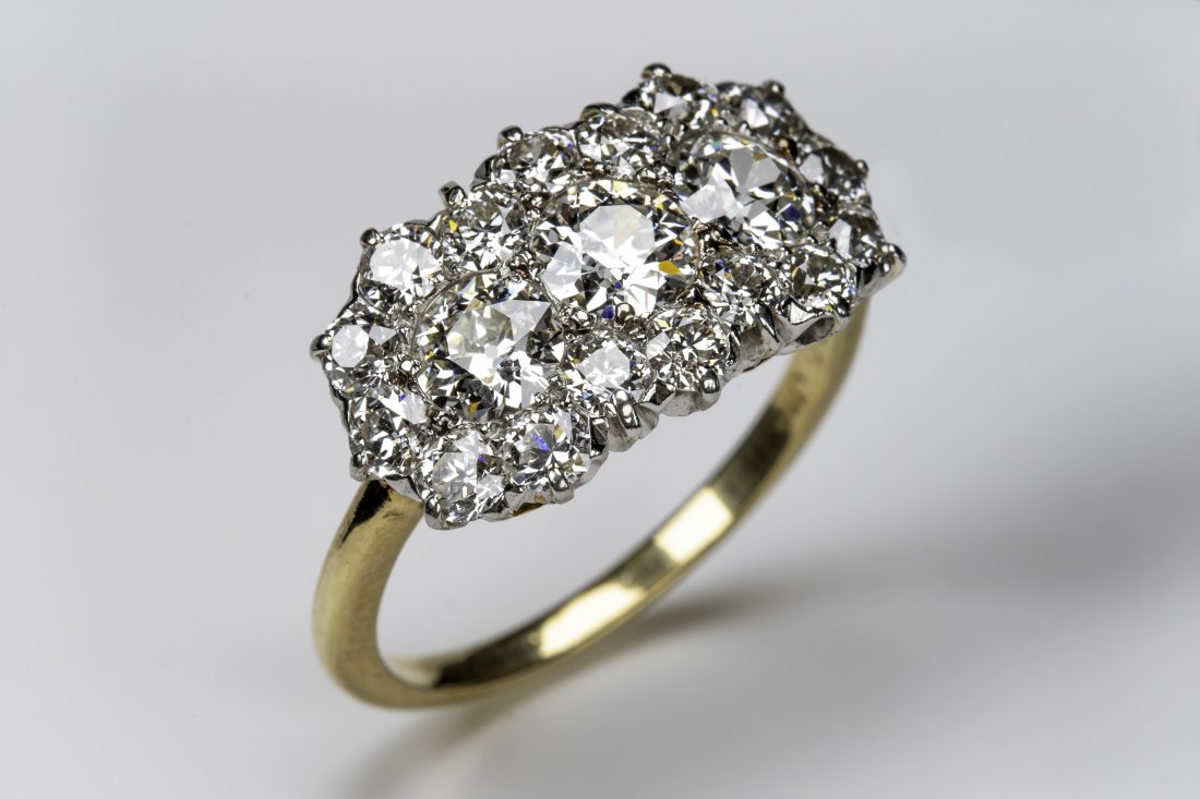 LADIES TWO CARAT DIAMOND RING (1 of 6)