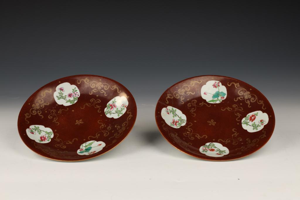 Pair of Persimmon-Glazed Famille Rose Floral Dishes, Qing Dynasty (1 of 12)