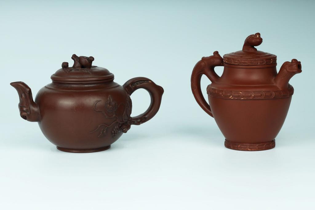 Pair of Yixing Zisha Teapots, Wang Yinxian Mark (1 of 14)
