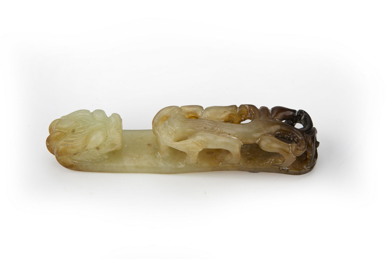 Yellow Jade Dragon and Qilong Belt Buckle, Late Qing Dynasty, 19th Century (1 of 14)