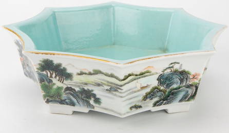 Famille Rose Octagonal Landscape Basin, Shendetangzhi Mark, Qing Dynasty