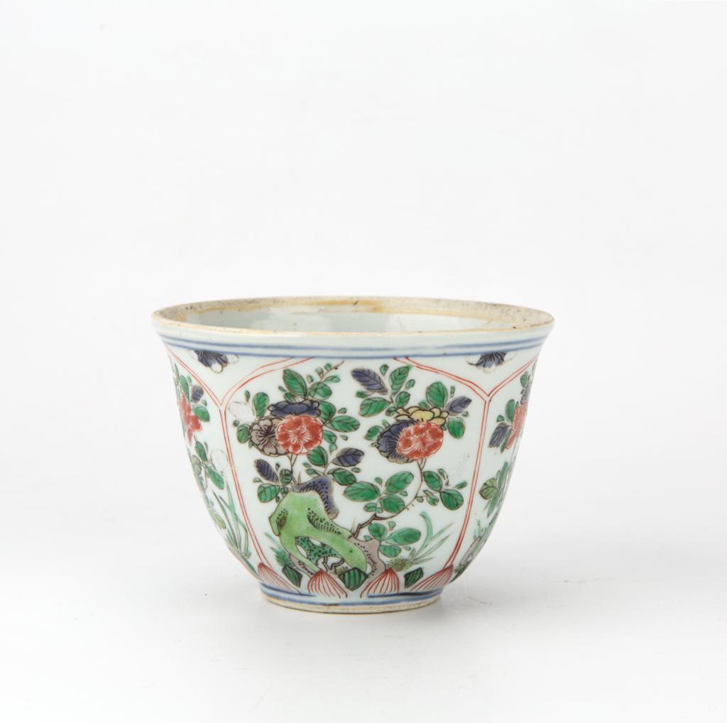 Blue White Famille Verte Floral Bowl, Qing Dynasty, KangXi Period: China, Qing dynasty, Kangxi period Dimensions: 3 5/8" (9.2cm) H, 5 1/8" (13cm) Dia Blue-and-white famille verte cup with slightly everted rim, decorated with flowers and rockery with a tile of lotus p