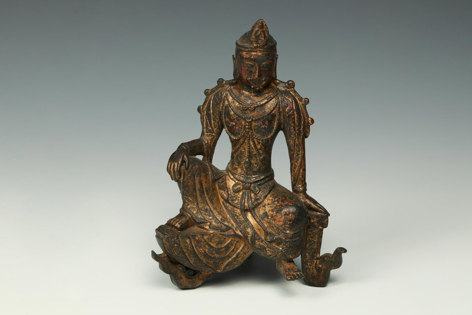 A Gilt Bronze Figure of Water Moon Guanyin Seated (Possibly Qing Dynasty): Dimensions: 9" (23cm) H 铜鎏金水月观音坐像（或为清）