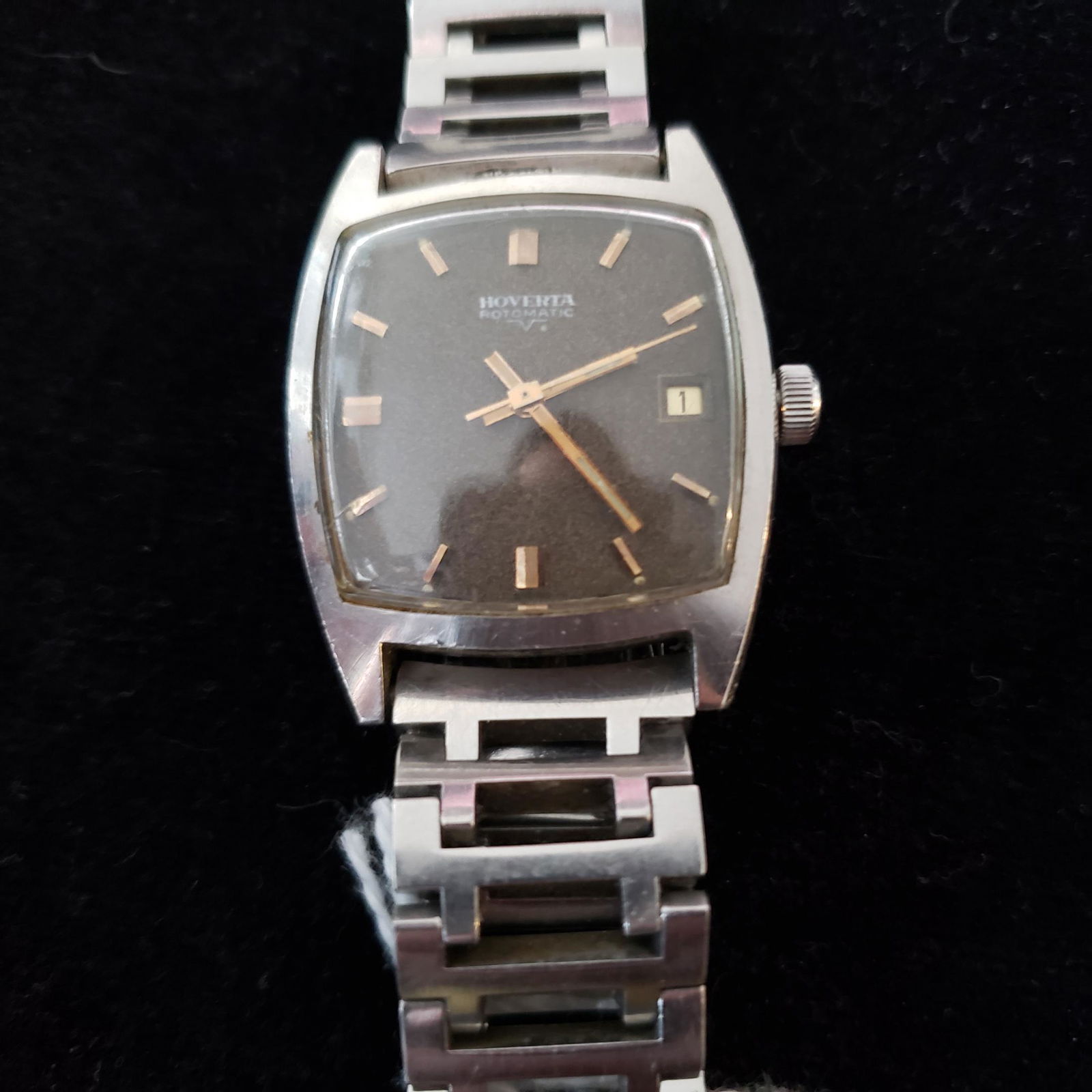 Vintage Hoverta Rotomatic men's wristwatch (1 of 2)