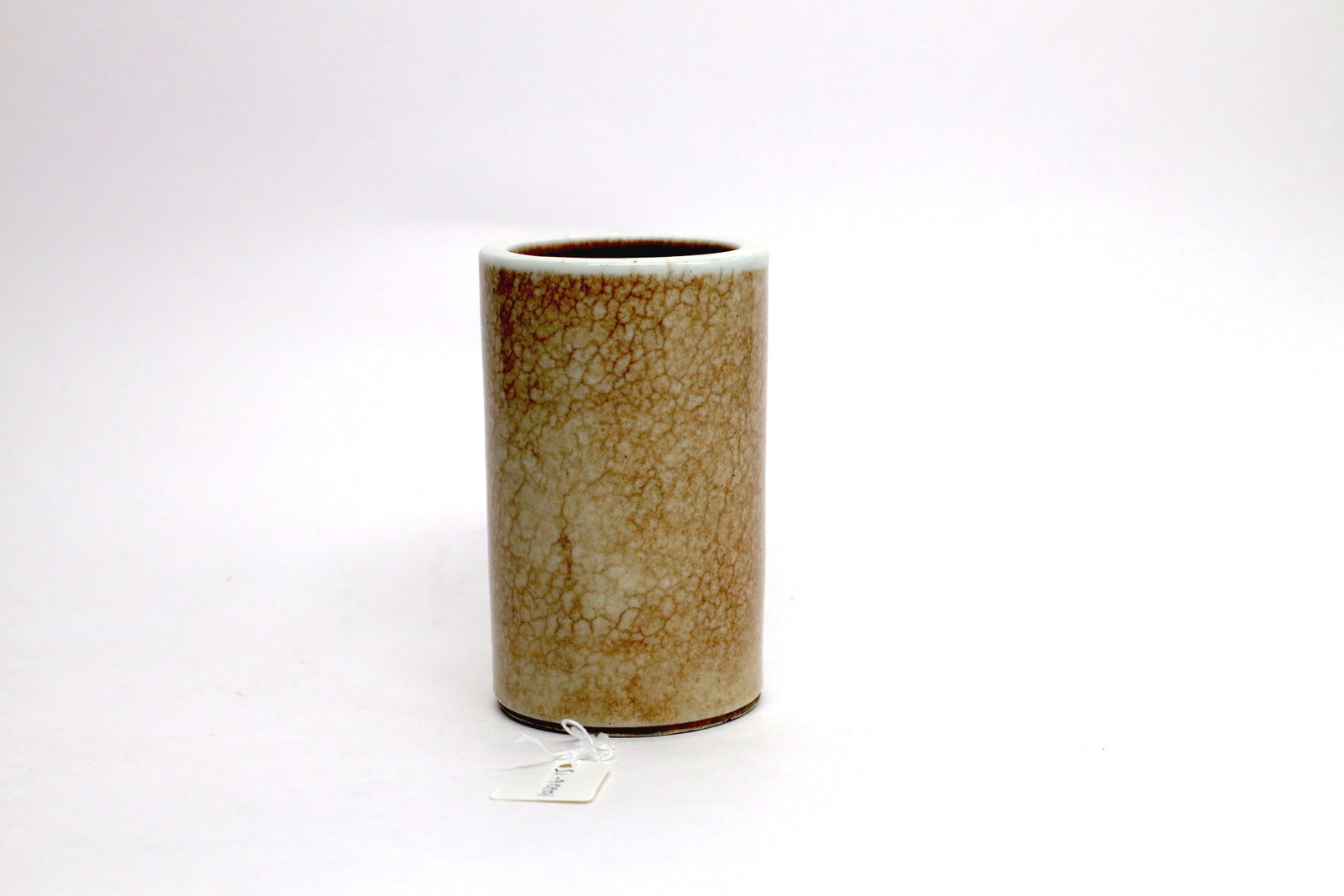 Imitation Stone Grain Pen Holder, Qing Dynasty: Dimensions: 2 7/10" (6.8cm) D, 4 2/5" (11.2cm) H清 仿石纹笔筒