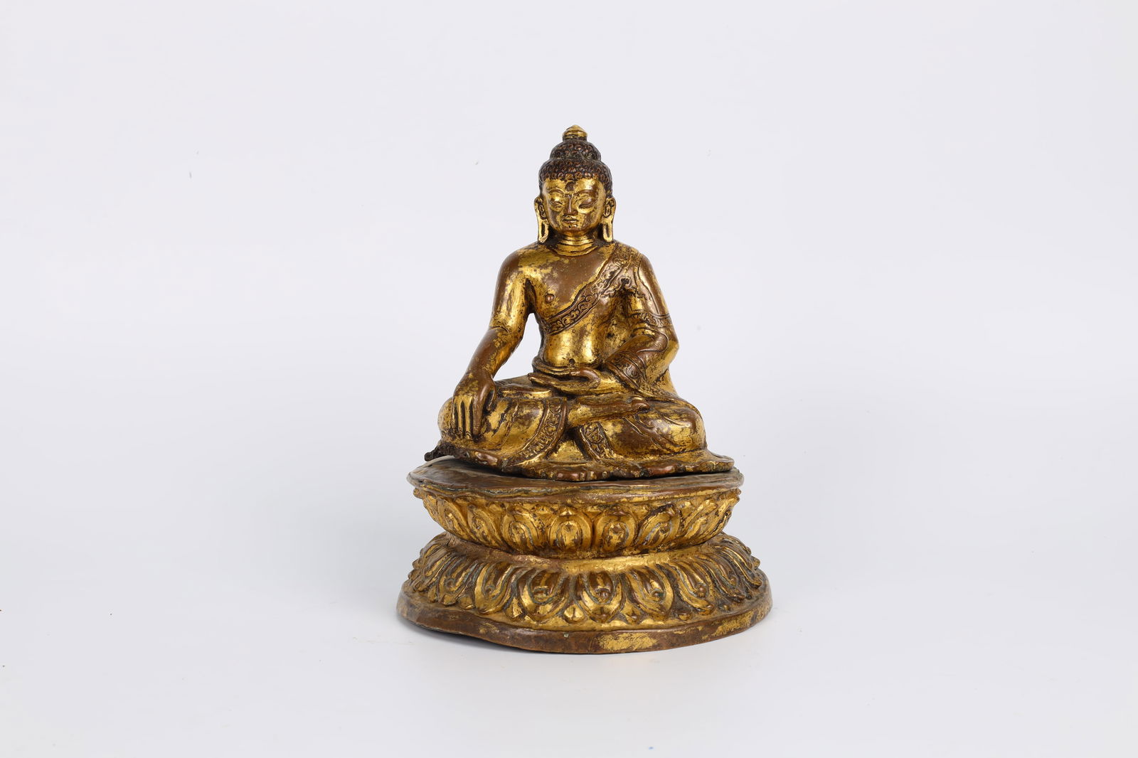 Gilt Bronze Seated Shakyamuni Buddha Statue,  Ming Dynasty ((From Christie's Auction House) (1 of 7)