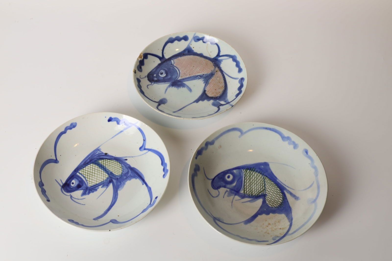 Three Fish Plates, Late Qing to Min Guo (1 of 6)