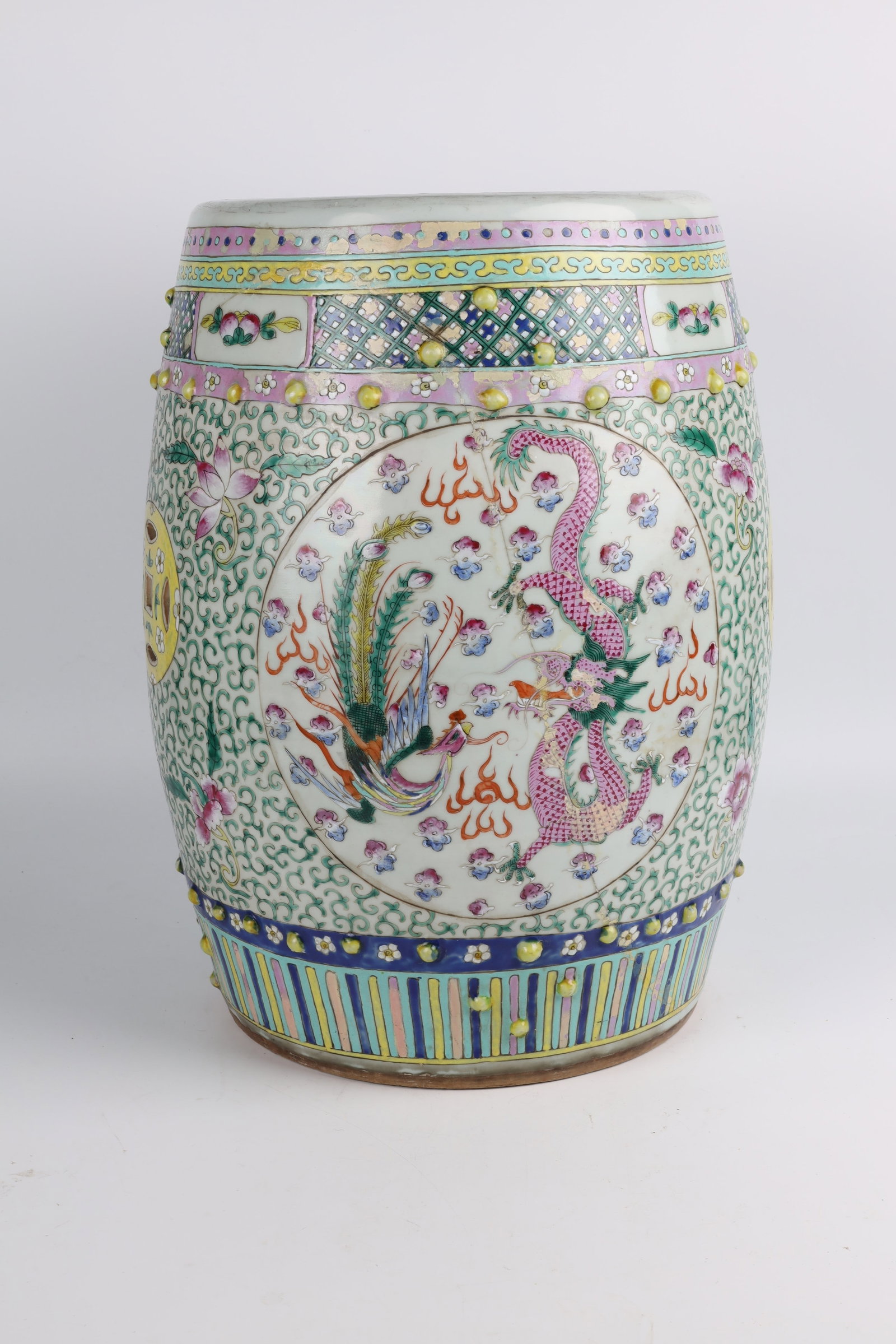 Qing or later famille-rose enameled drum stool (cracked) (1 of 12)