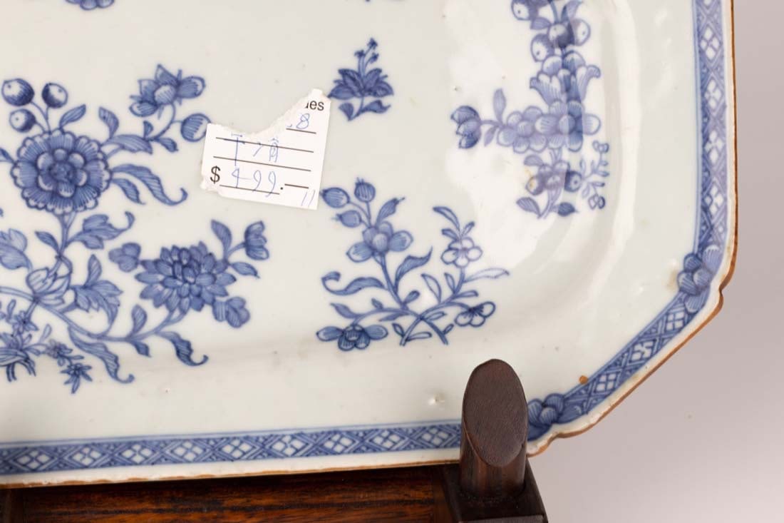 Export Blue and White Floral Pattern Fruit Plate, Qing Dynasty (1 of 8)