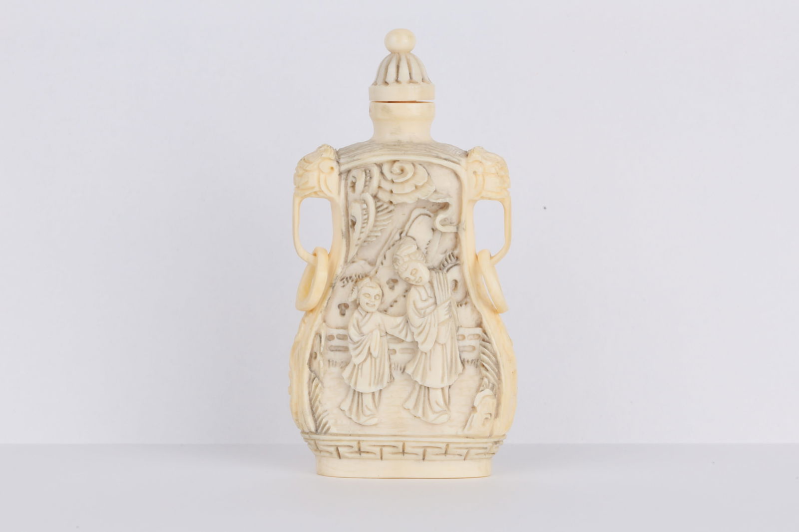 Carved Bone Snuff Bottle China 20th Century (1 of 5)