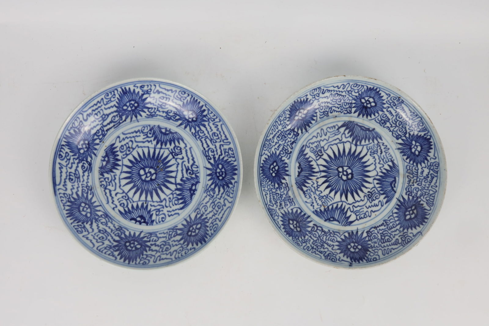 A Pair of Blue and White Plates China 19th Century (1 of 5)