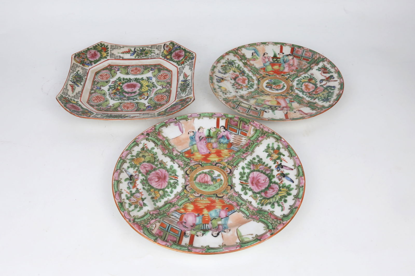 A Group of Three Canton Enamel Plates with Figures and Flowers China 20th Century (1 of 7)