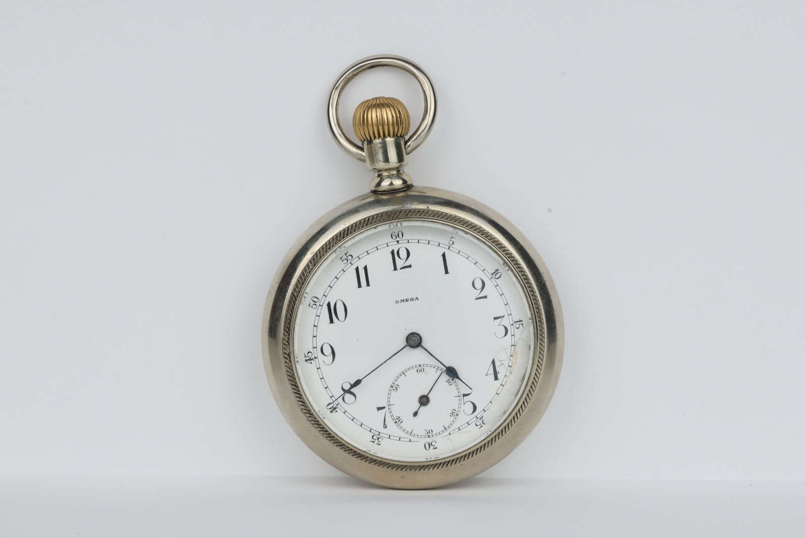 Omega Pocket Watch: Omega Pocket WatchJewels: 15jMovement Setting: PendantWind Mechanism: Pendant Case Metal: SilveroidDimensions: 5.7cm Dia