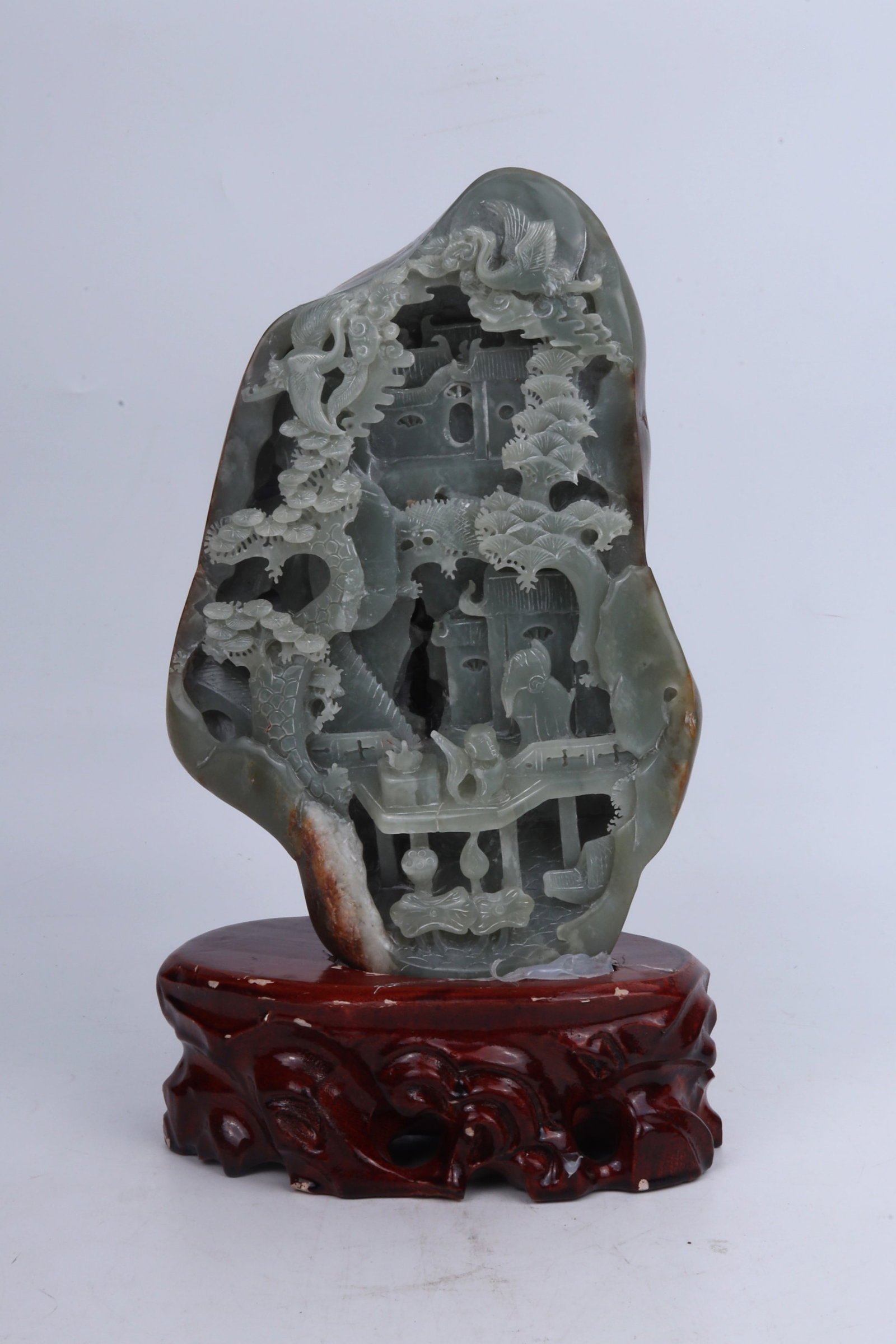 Jade Carved Pavilion China 20th Century: Jade Carved Pavilion China 20th Century Dimensions: 27cm H 20世纪中国楼阁玉雕摆件一件