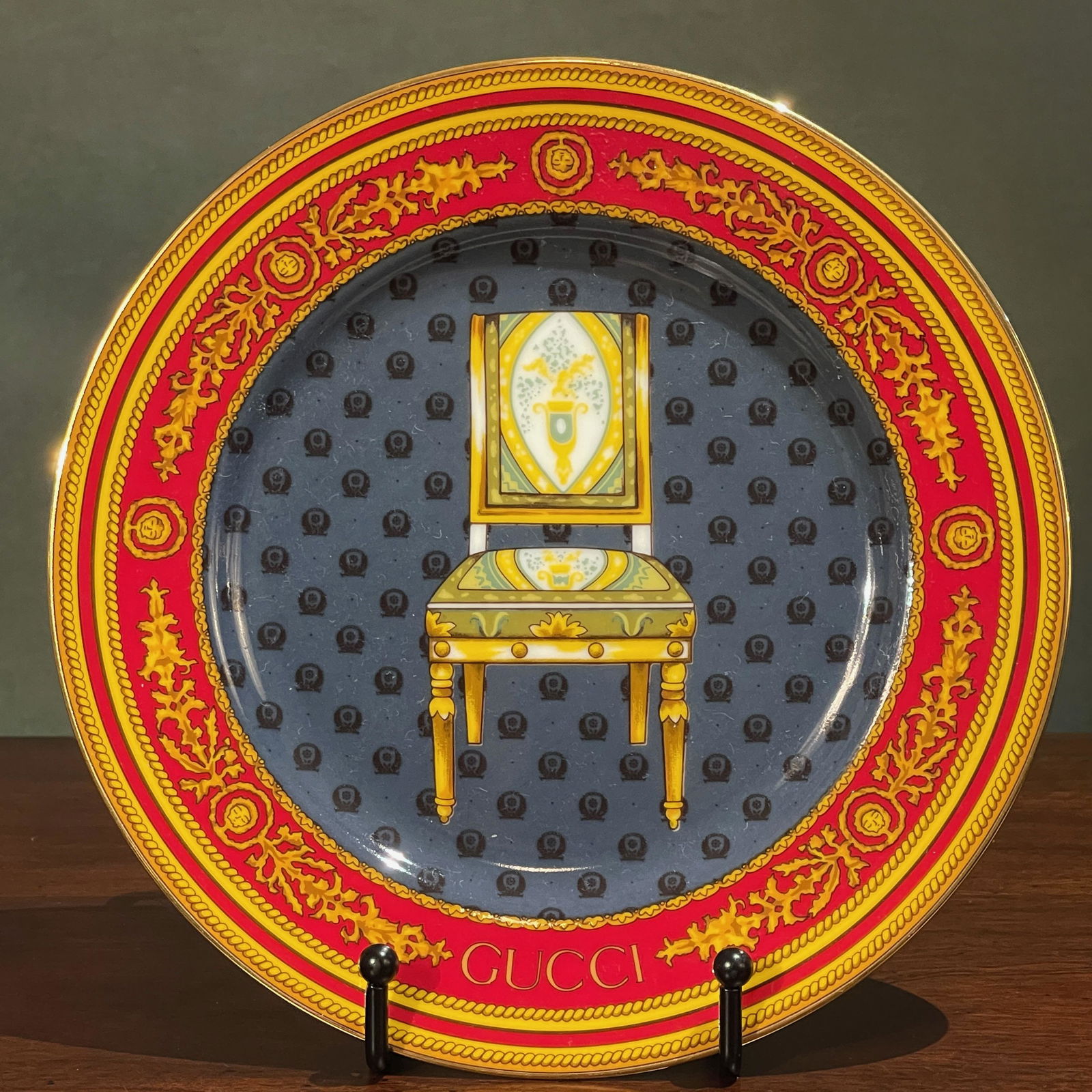 Gucci Porcelain Collectors Item Gilded Chair Plate #2 (1 of 2)