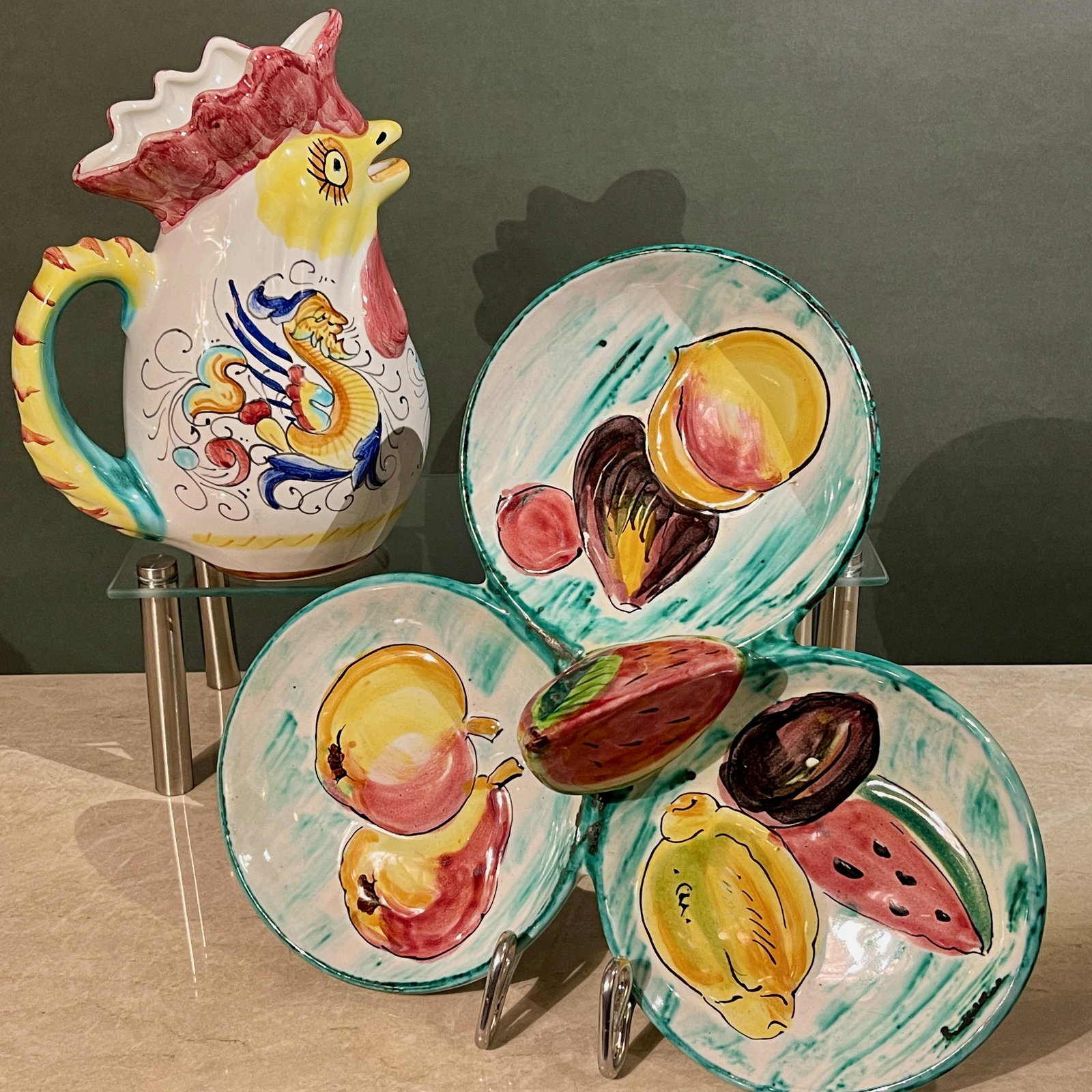 Italian Majolica Rooster Pitcher Jug and Fruit Server (1 of 12)