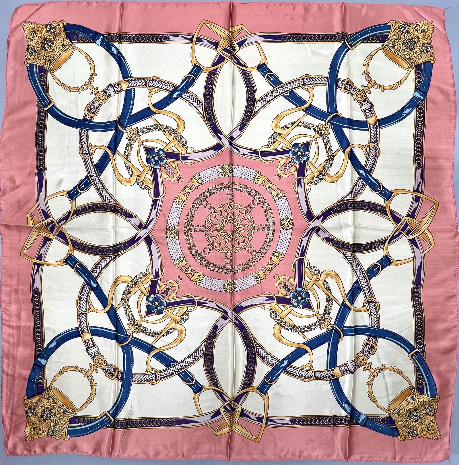 Classic Eperon Style Scarf with Equestrian Horse-bit Pattern (1 of 1)