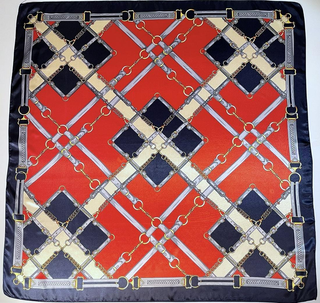 Classic Equestrian Style Scarf with Horse-Bit Pattern (1 of 1)