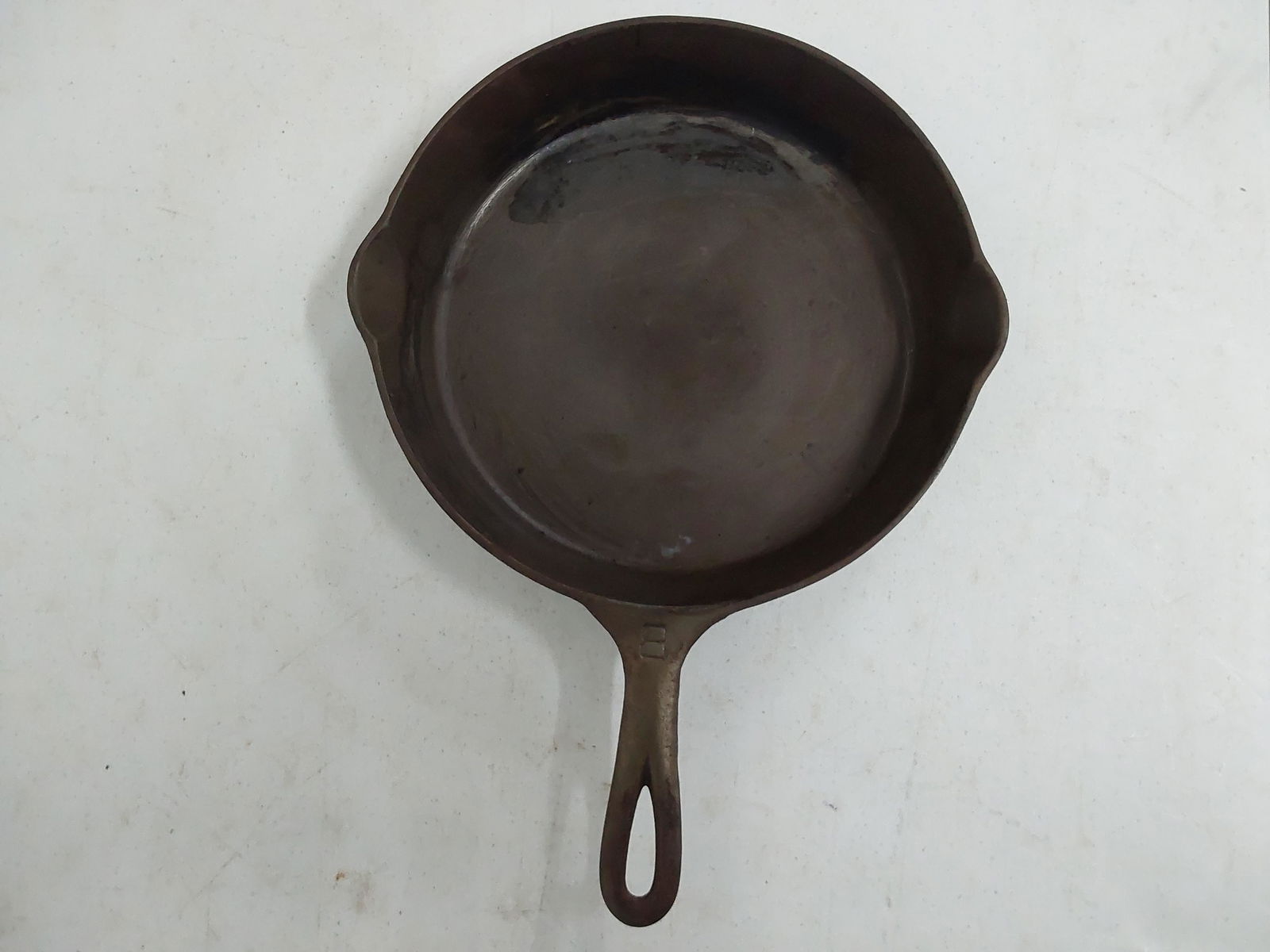 Griswold #8 skillet (1 of 2)