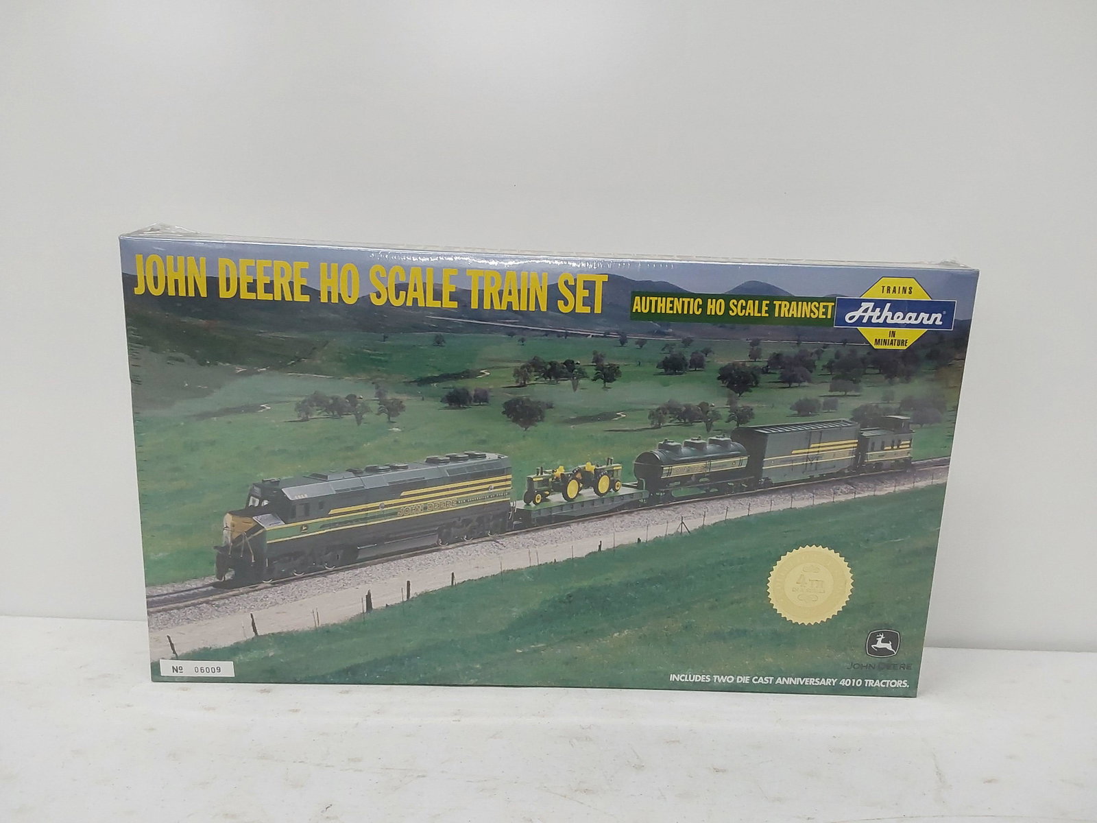 Athearn: John Deere HO scale train set No. 06009