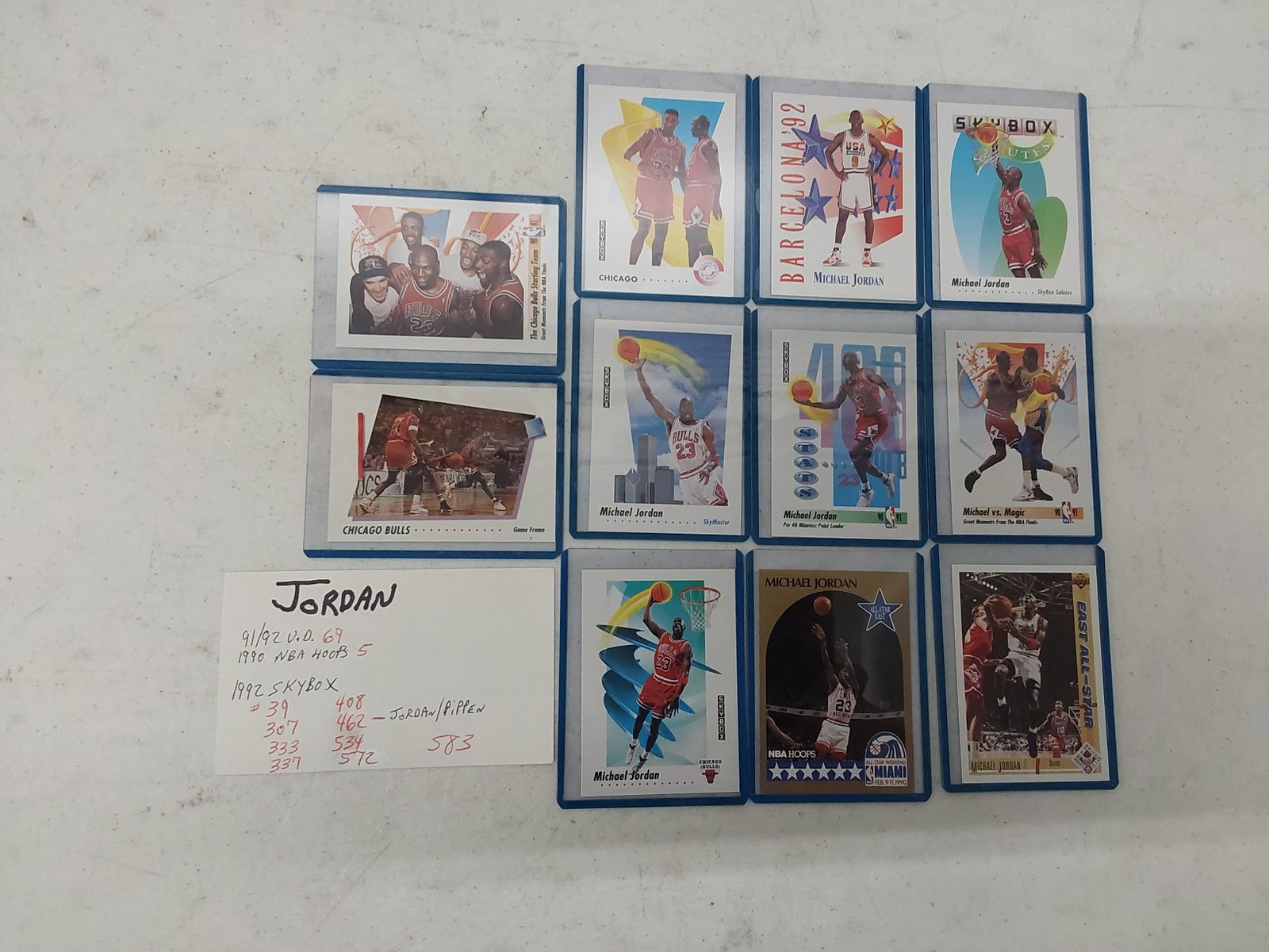 Michael Jordan cards: 1991-92 V.D. #69 1990 NBA Hoops #5 1992 Skybox (cards #39, #307, #333, #337, #408, #534, #572 and #583) Jordan/Pippen #462