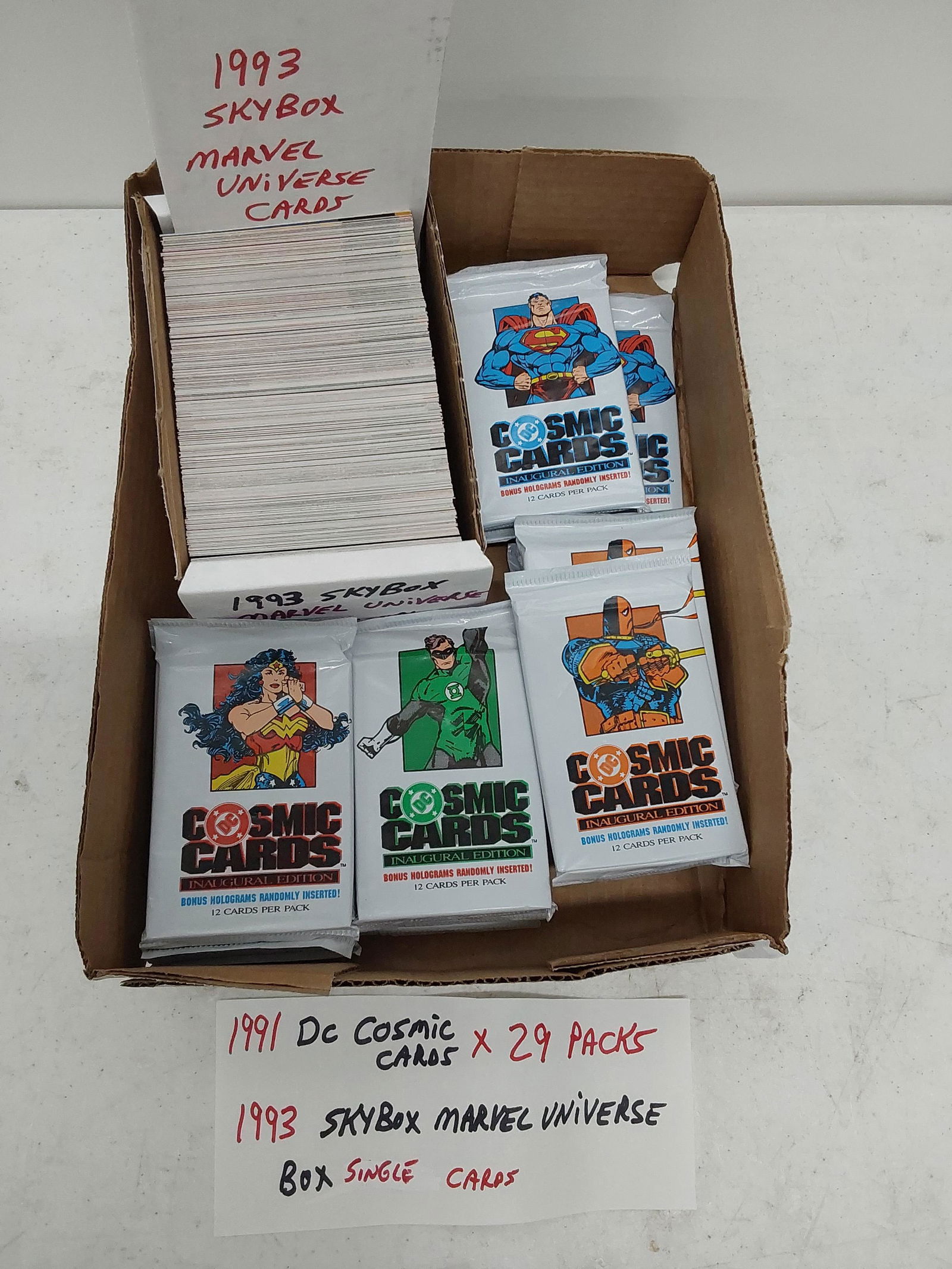 DC Comic and Marvel Universe cards: 1991 DC Comic cards - (29) packs 1993 Skybox Marvel Universe single cards