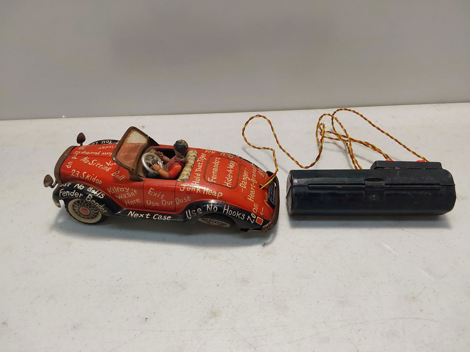 Marx Jalopy battery operated car (1 of 5)
