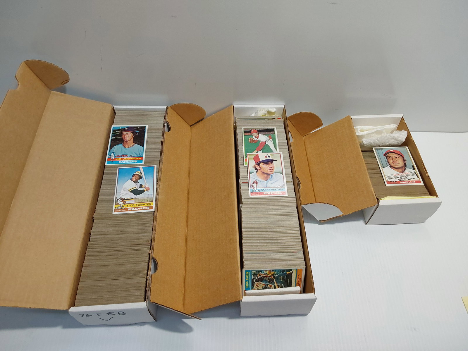 (3) boxes of 1976 baseball cards (1 of 2)