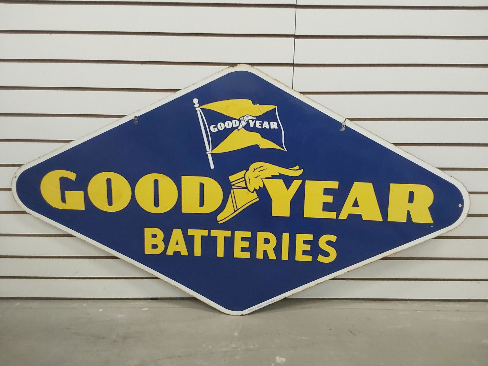 Goodyear Batteries DSP sign (1 of 4)