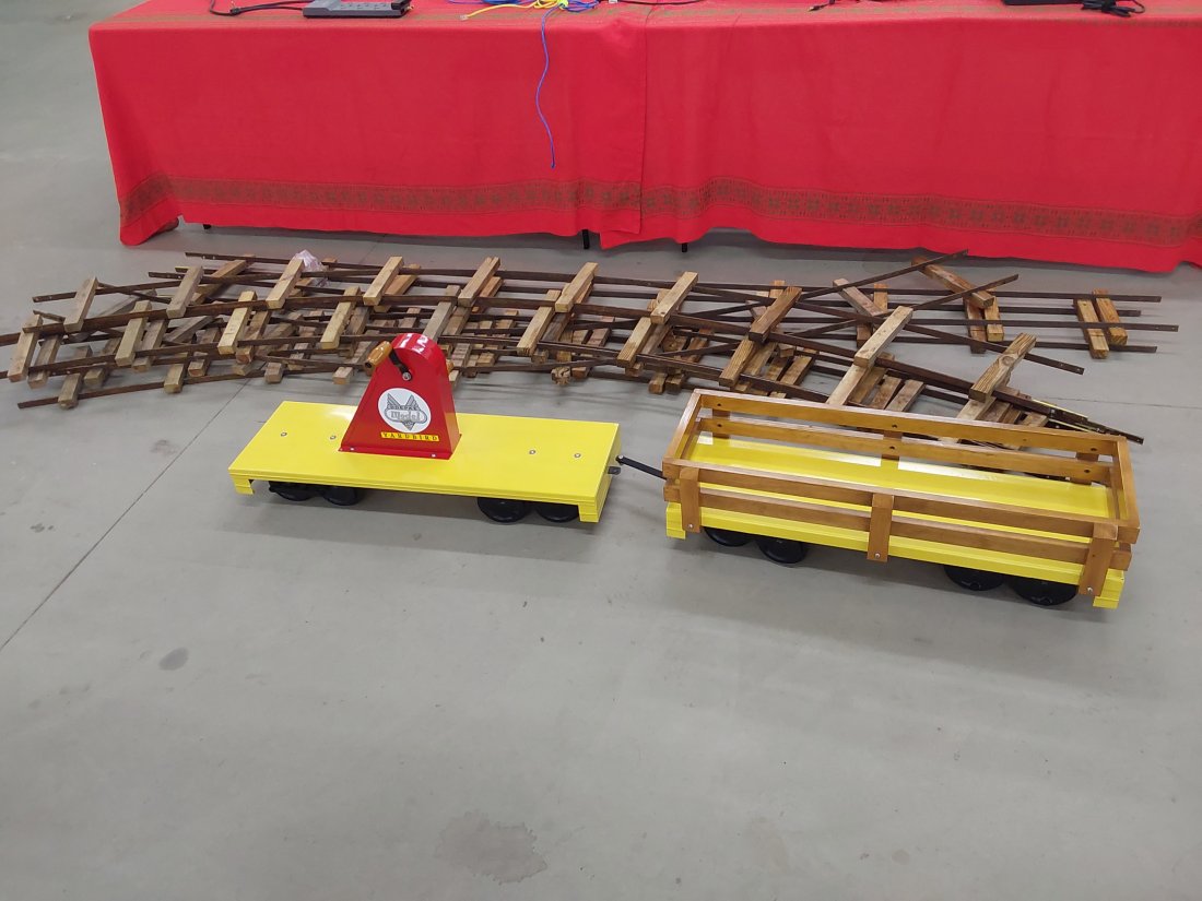 1954 Doepke YardBird with 80' of track (1 of 3)